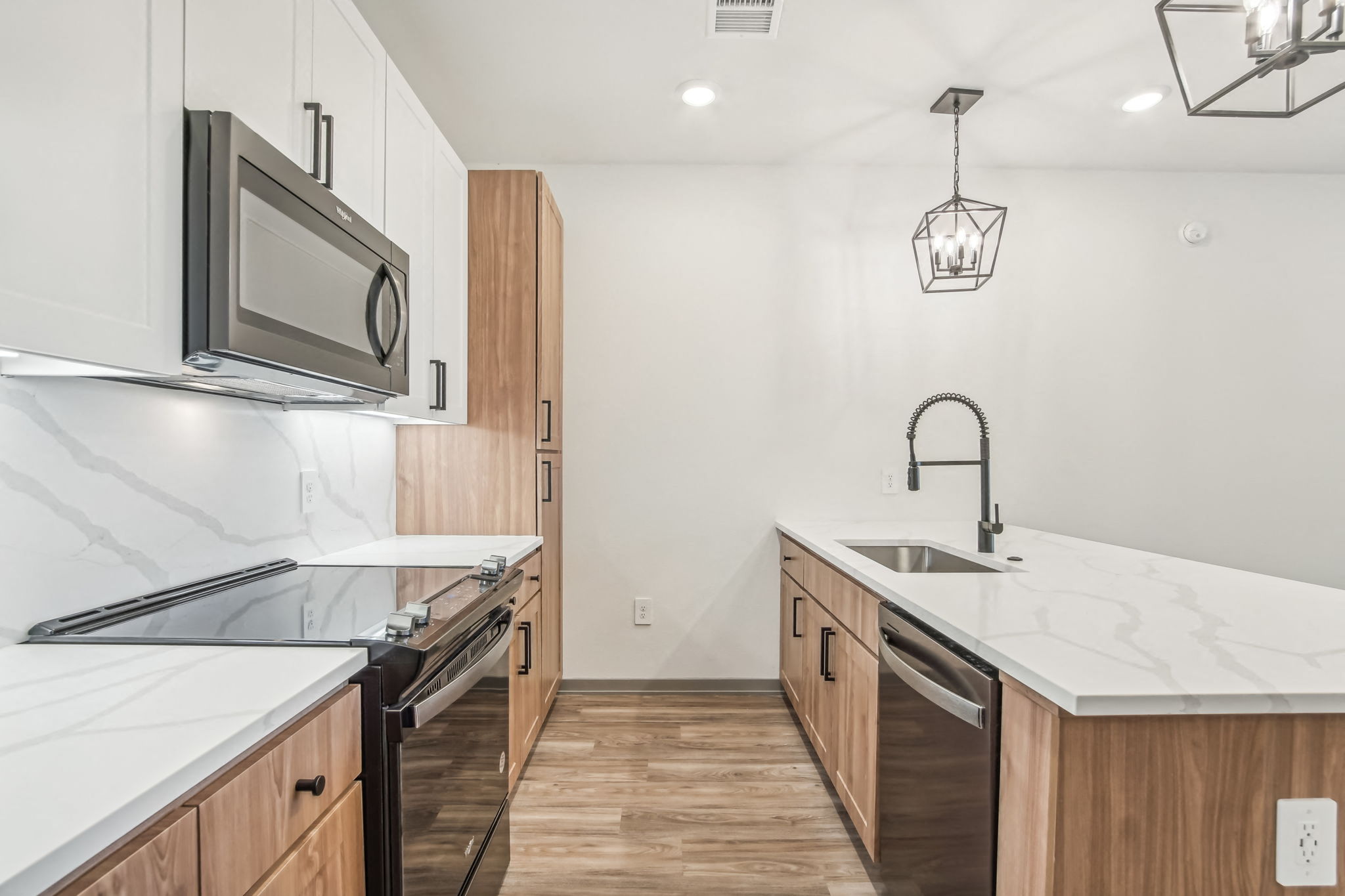 The Maddox Luxury Apartments photo 2